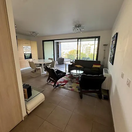 Apartment Luxury With Sea View, Parking