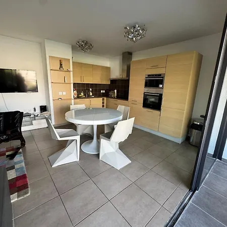 Luxury With Sea View, Parking Apartmán