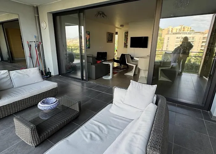 Luxury With Sea View, Parking 아작시오