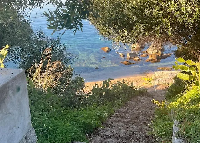 Luxury With Sea View, Parking דירה *