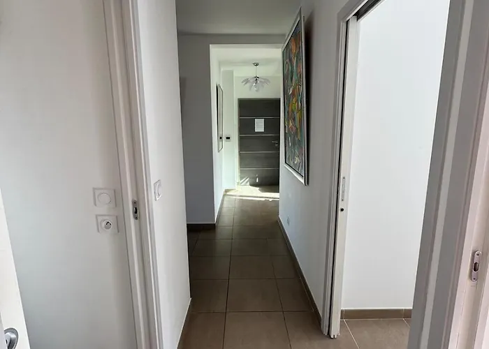 דירה Luxury With Sea View, Parking אז'אקסיו